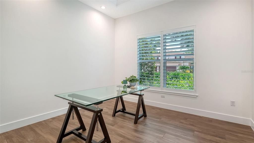 En Venta: $3,295,000 (4 camas, 3 baños, 3230 Pies cuadrados)