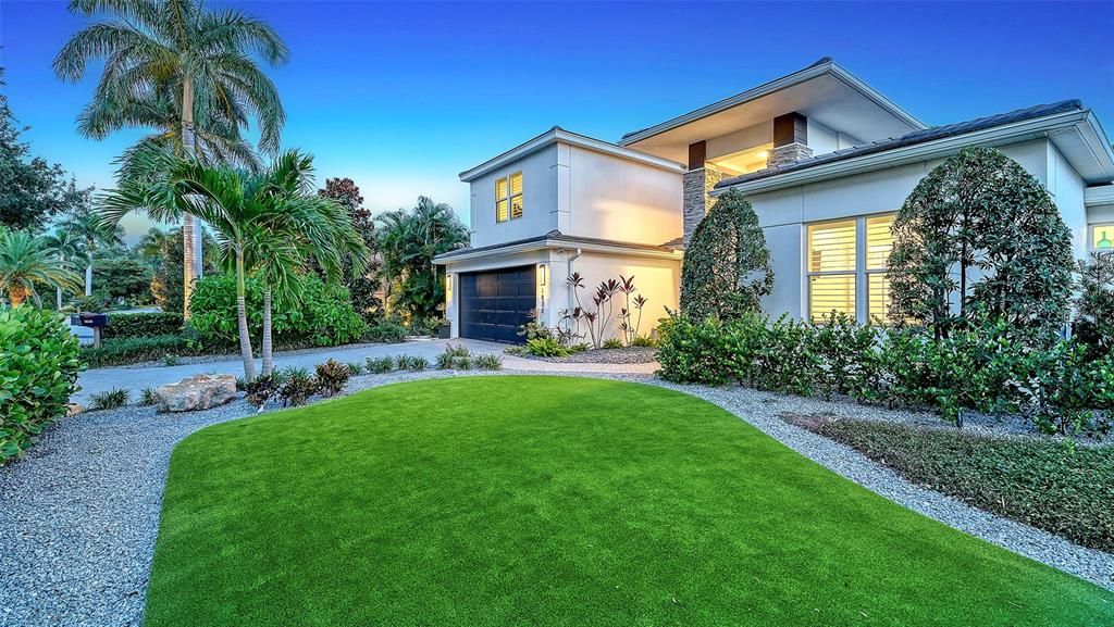 En Venta: $3,295,000 (4 camas, 3 baños, 3230 Pies cuadrados)