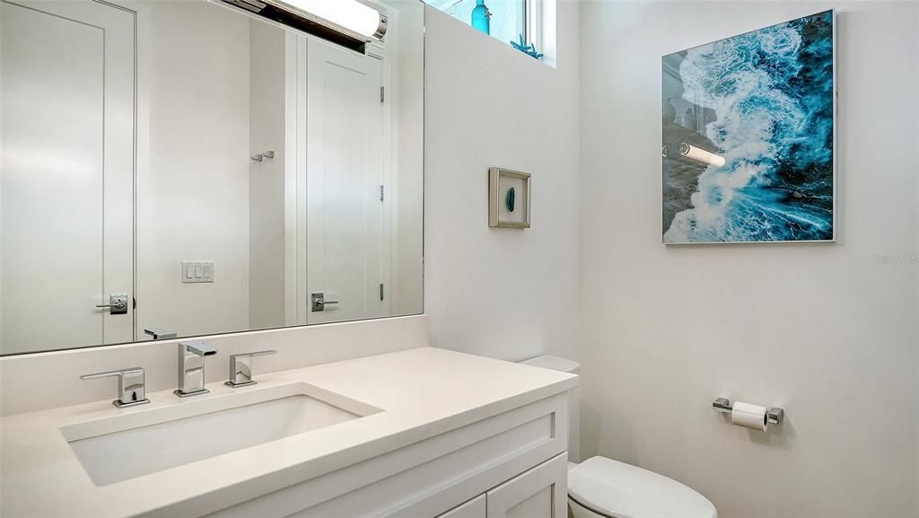 En Venta: $3,295,000 (4 camas, 3 baños, 3230 Pies cuadrados)