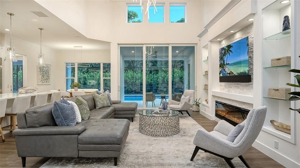 En Venta: $3,295,000 (4 camas, 3 baños, 3230 Pies cuadrados)