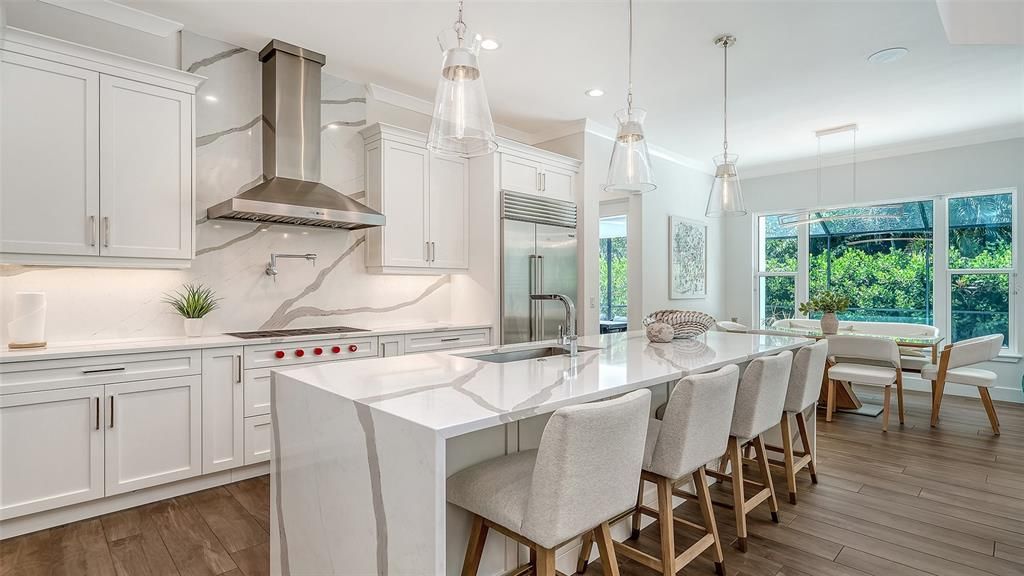 En Venta: $3,295,000 (4 camas, 3 baños, 3230 Pies cuadrados)