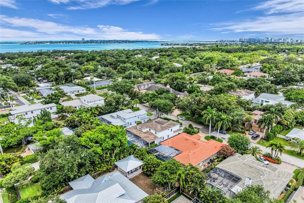 En Venta: $3,295,000 (4 camas, 3 baños, 3230 Pies cuadrados)