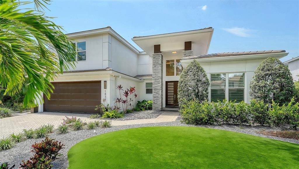En Venta: $3,295,000 (4 camas, 3 baños, 3230 Pies cuadrados)