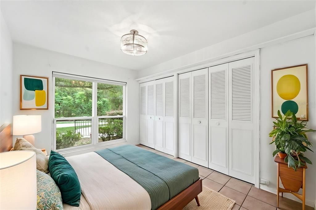 For Sale: $209,000 (2 beds, 2 baths, 1196 Square Feet)