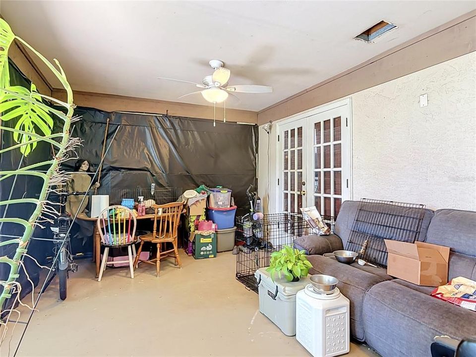For Sale: $289,000 (3 beds, 2 baths, 1448 Square Feet)