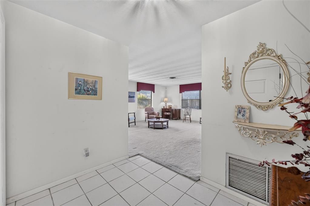 Active With Contract: $250,000 (3 beds, 2 baths, 1950 Square Feet)