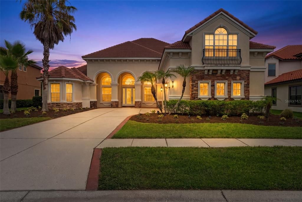 На продажу: $1,295,000 (5 спален, 5 ванн, 4123 Квадратных фут)