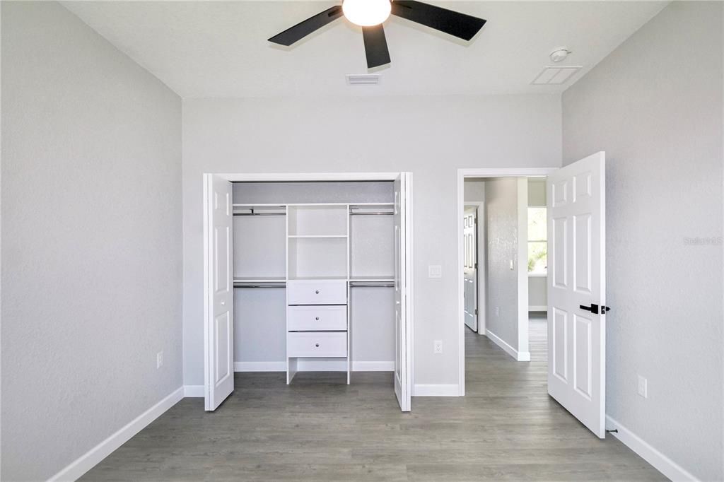 For Rent: $2,190 (3 beds, 2 baths, 1488 Square Feet)