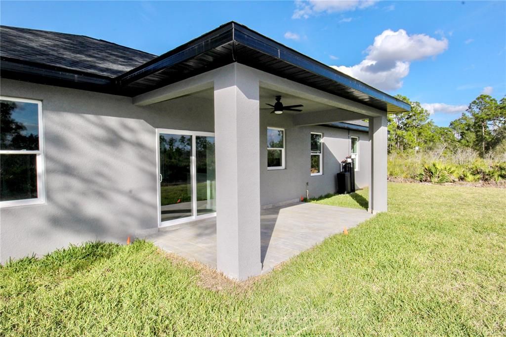 For Rent: $2,190 (3 beds, 2 baths, 1488 Square Feet)