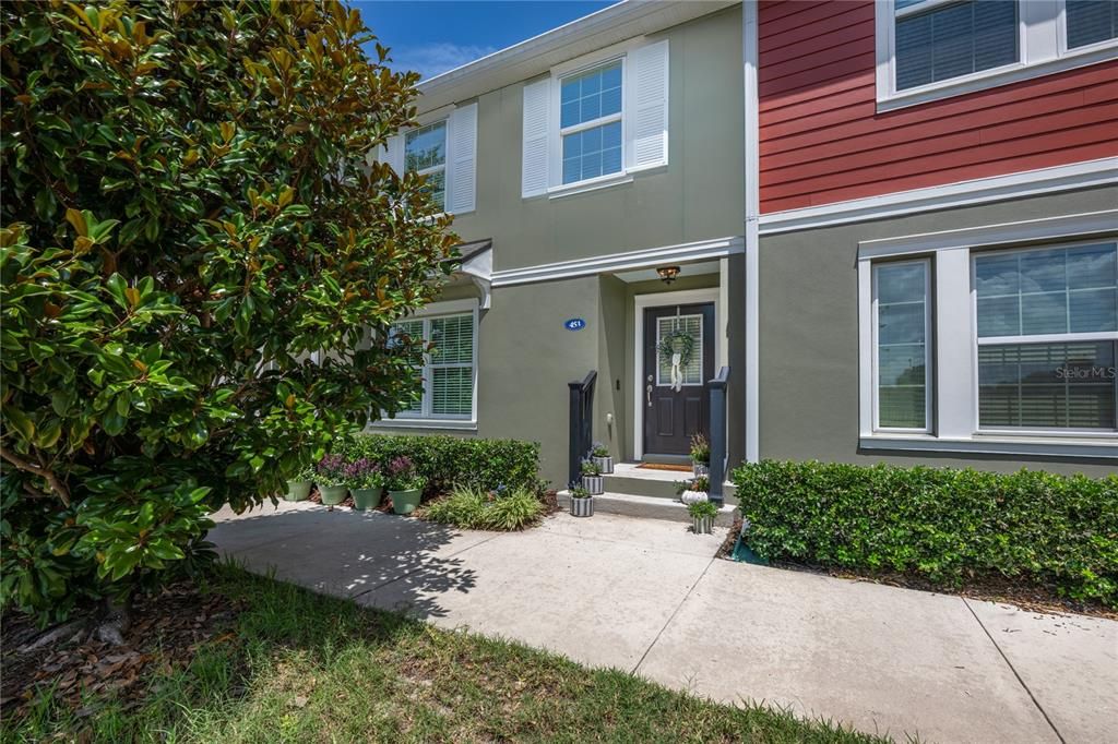 : $379,900 (3 beds, 2 baths, 1519 Square Feet)