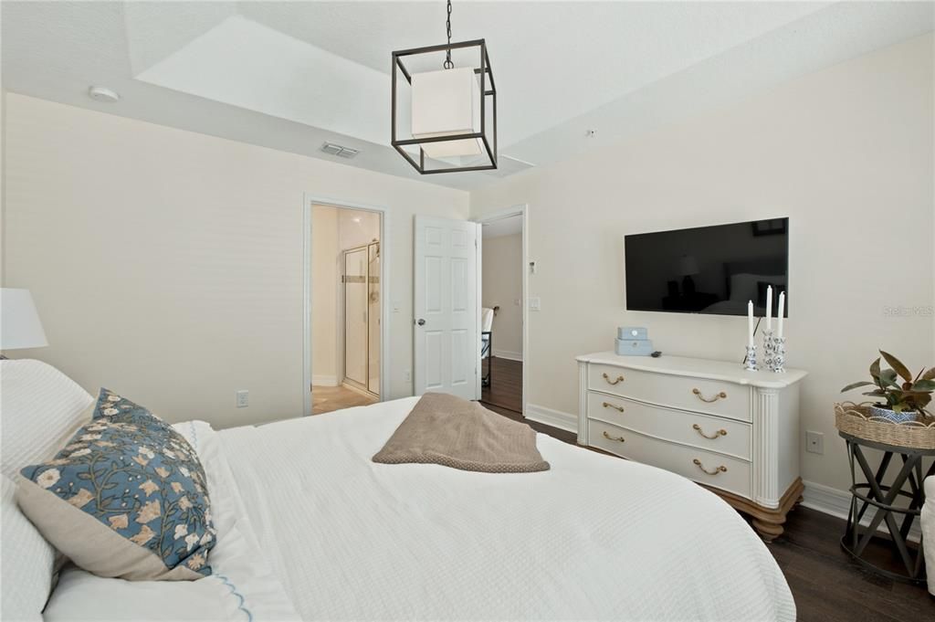 : $379,900 (3 beds, 2 baths, 1519 Square Feet)