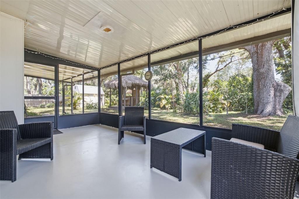 En Venta: $419,000 (3 camas, 2 baños, 1408 Pies cuadrados)