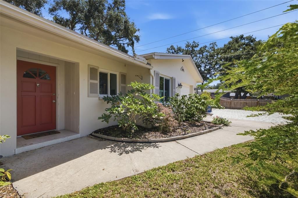 En Venta: $419,000 (3 camas, 2 baños, 1408 Pies cuadrados)
