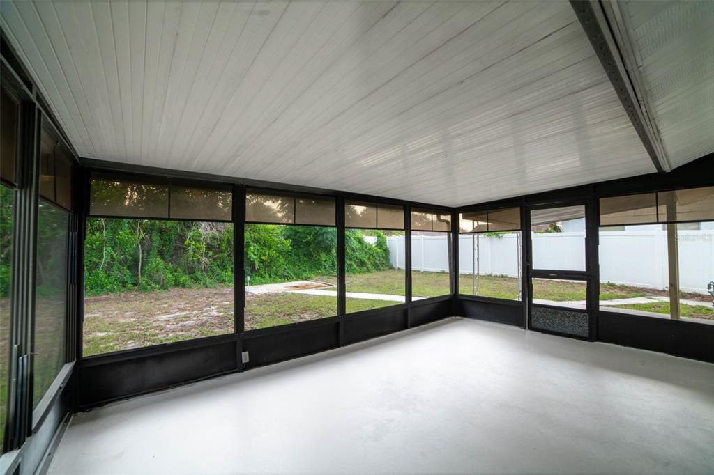For Sale: $379,500 (3 beds, 2 baths, 1150 Square Feet)
