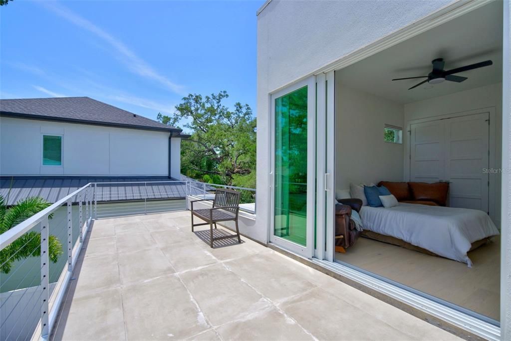 For Sale: $1,700,000 (6 beds, 4 baths, 2743 Square Feet)