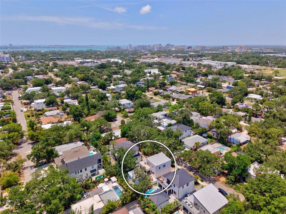 For Sale: $1,700,000 (6 beds, 4 baths, 2743 Square Feet)