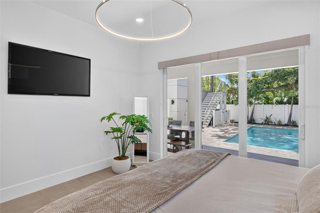 For Sale: $1,700,000 (6 beds, 4 baths, 2743 Square Feet)