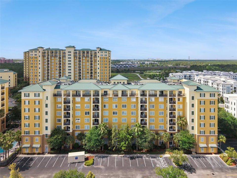 For Sale: $190,000 (3 beds, 3 baths, 1409 Square Feet)