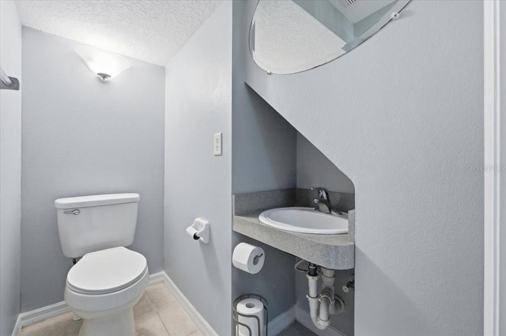 En Venta: $309,900 (3 camas, 2 baños, 1423 Pies cuadrados)