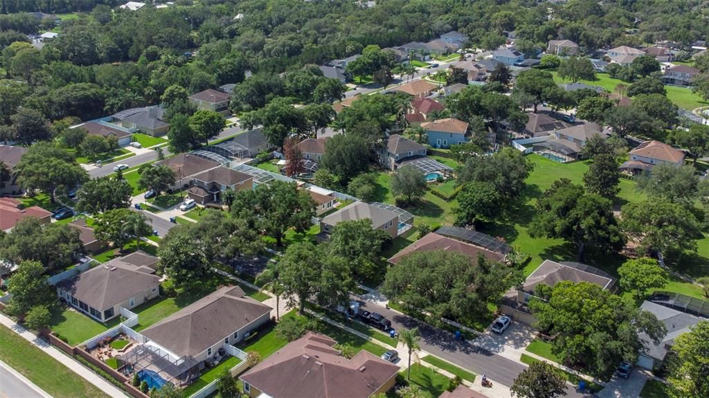 En Venta: $615,000 (4 camas, 2 baños, 2952 Pies cuadrados)