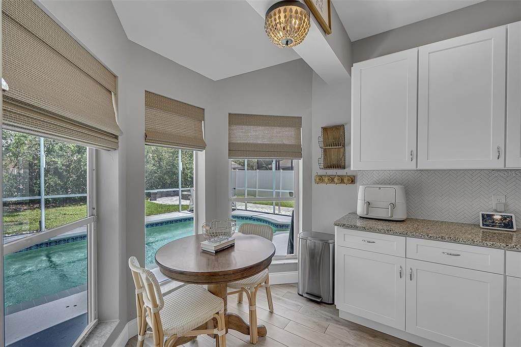 For Sale: $575,000 (3 beds, 2 baths, 1894 Square Feet)