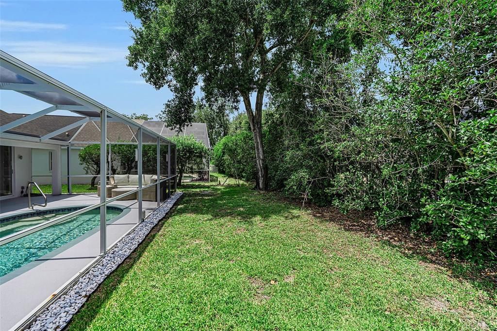 For Sale: $575,000 (3 beds, 2 baths, 1894 Square Feet)