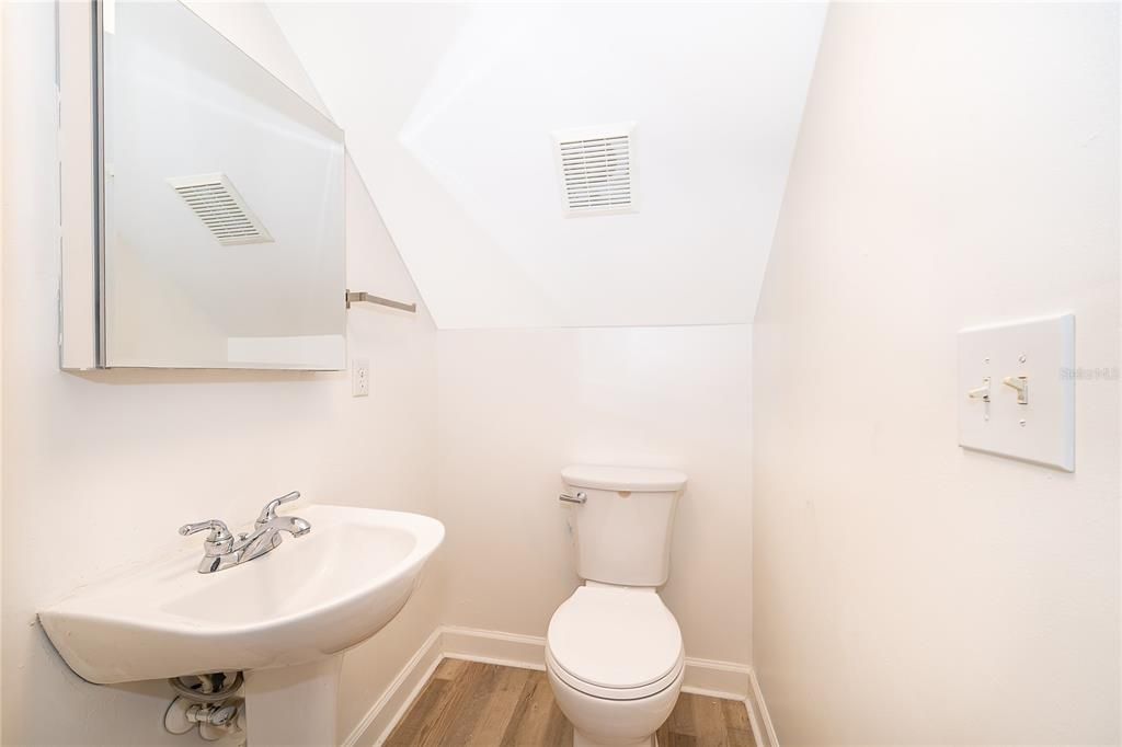 En Renta: $2,795 (3 camas, 2 baños, 1684 Pies cuadrados)