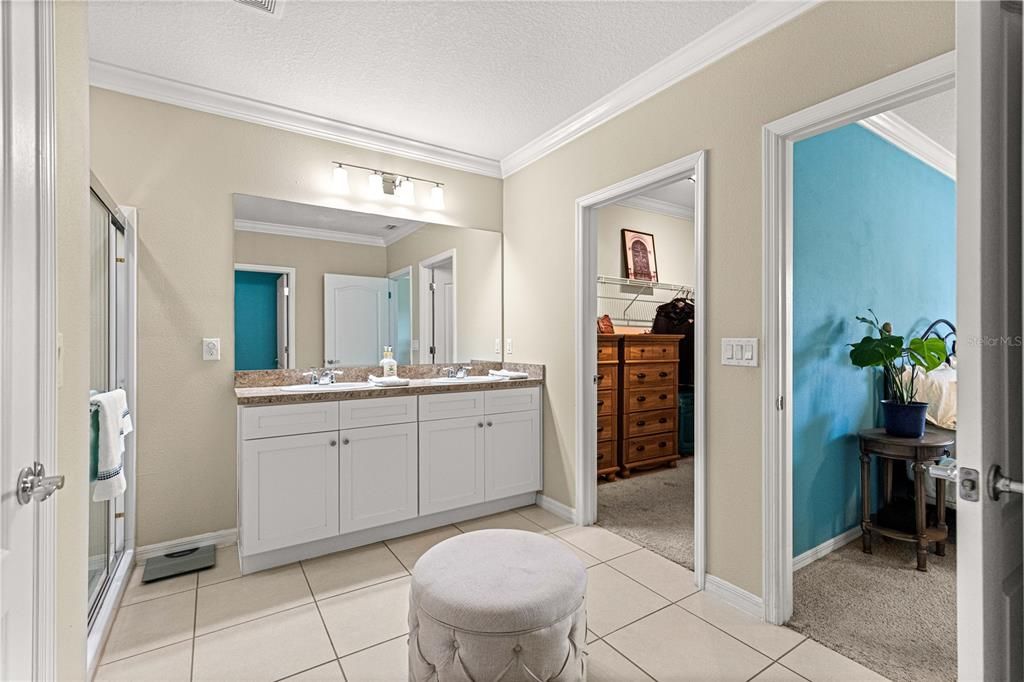 For Sale: $299,000 (3 beds, 2 baths, 1791 Square Feet)