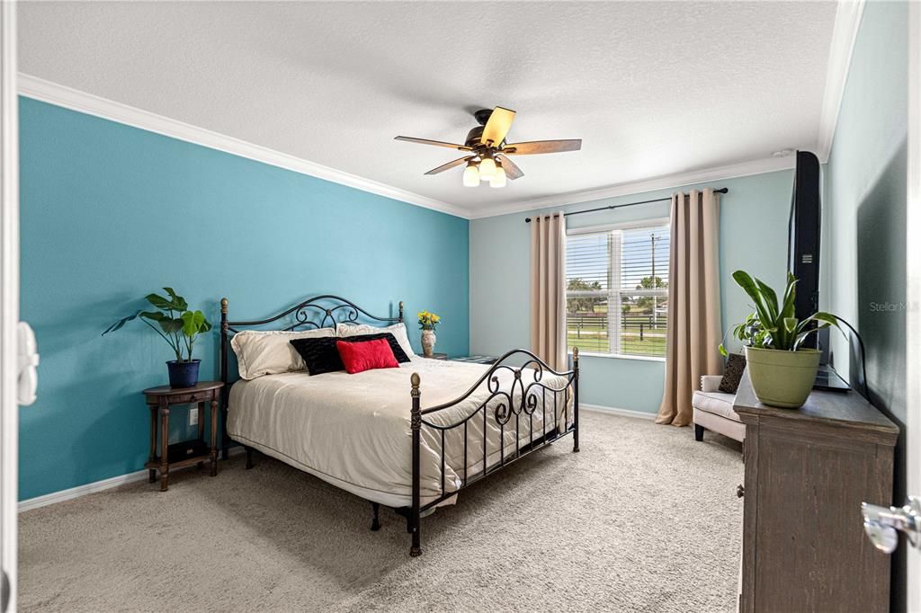 For Sale: $299,000 (3 beds, 2 baths, 1791 Square Feet)