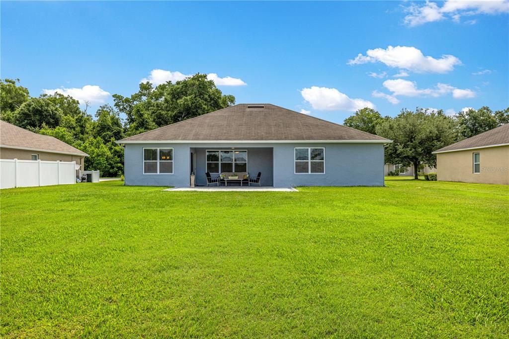 For Sale: $299,000 (3 beds, 2 baths, 1791 Square Feet)
