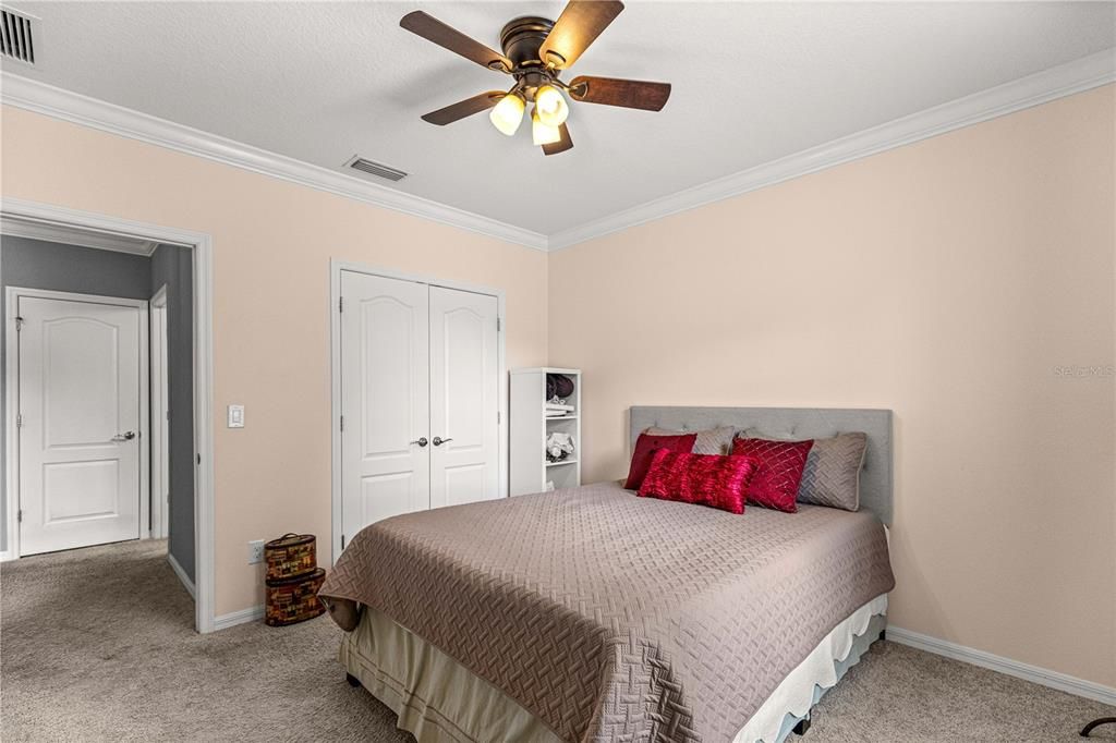 For Sale: $299,000 (3 beds, 2 baths, 1791 Square Feet)