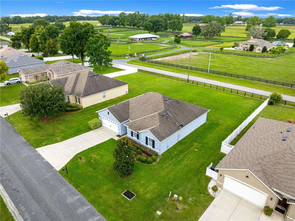 For Sale: $299,000 (3 beds, 2 baths, 1791 Square Feet)