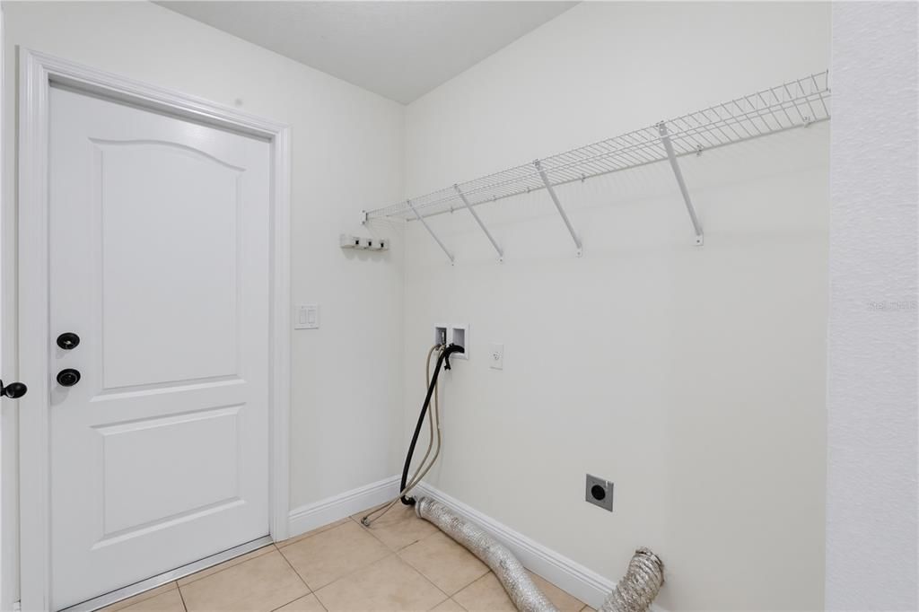 For Sale: $415,000 (3 beds, 2 baths, 1342 Square Feet)