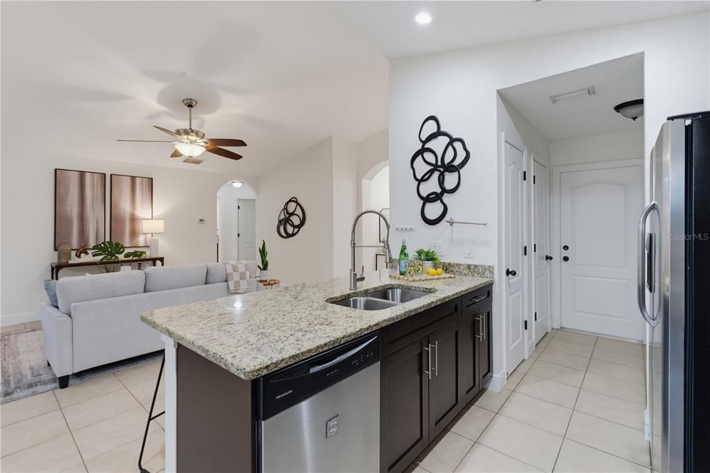For Sale: $415,000 (3 beds, 2 baths, 1342 Square Feet)