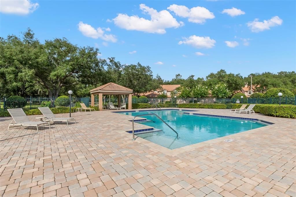 For Sale: $350,000 (3 beds, 2 baths, 1670 Square Feet)