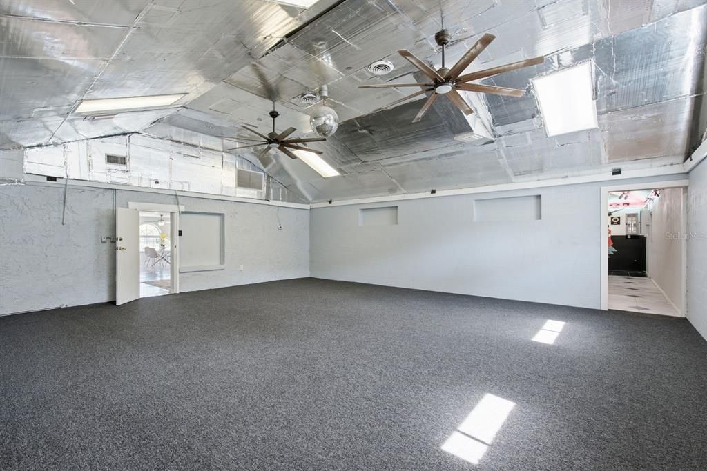 For Sale: $550,000 (4 beds, 3 baths, 2825 Square Feet)