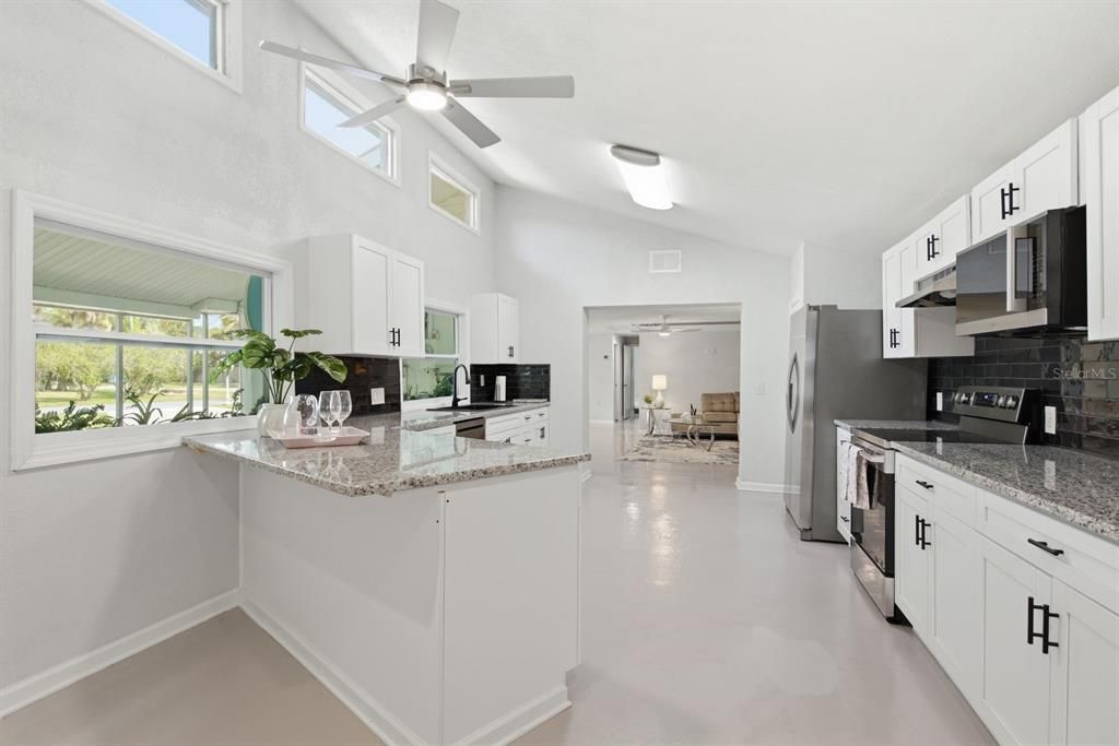 For Sale: $550,000 (4 beds, 3 baths, 2825 Square Feet)