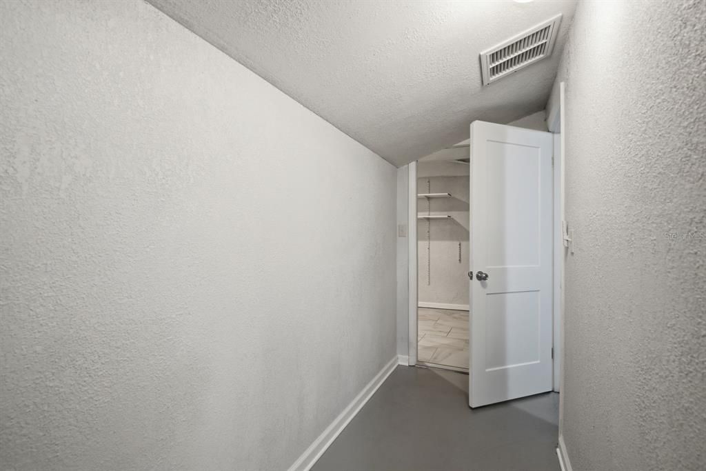 For Sale: $550,000 (4 beds, 3 baths, 2825 Square Feet)