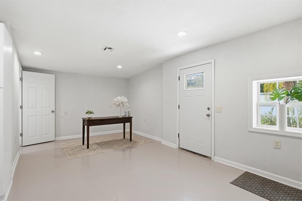 For Sale: $550,000 (4 beds, 3 baths, 2825 Square Feet)