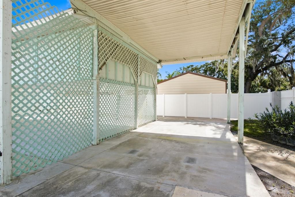 For Sale: $550,000 (4 beds, 3 baths, 2825 Square Feet)