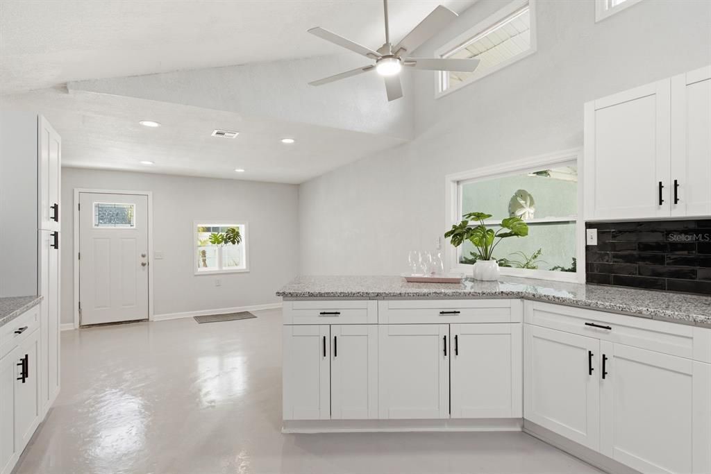 For Sale: $550,000 (4 beds, 3 baths, 2825 Square Feet)