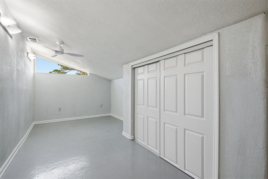 For Sale: $550,000 (4 beds, 3 baths, 2825 Square Feet)