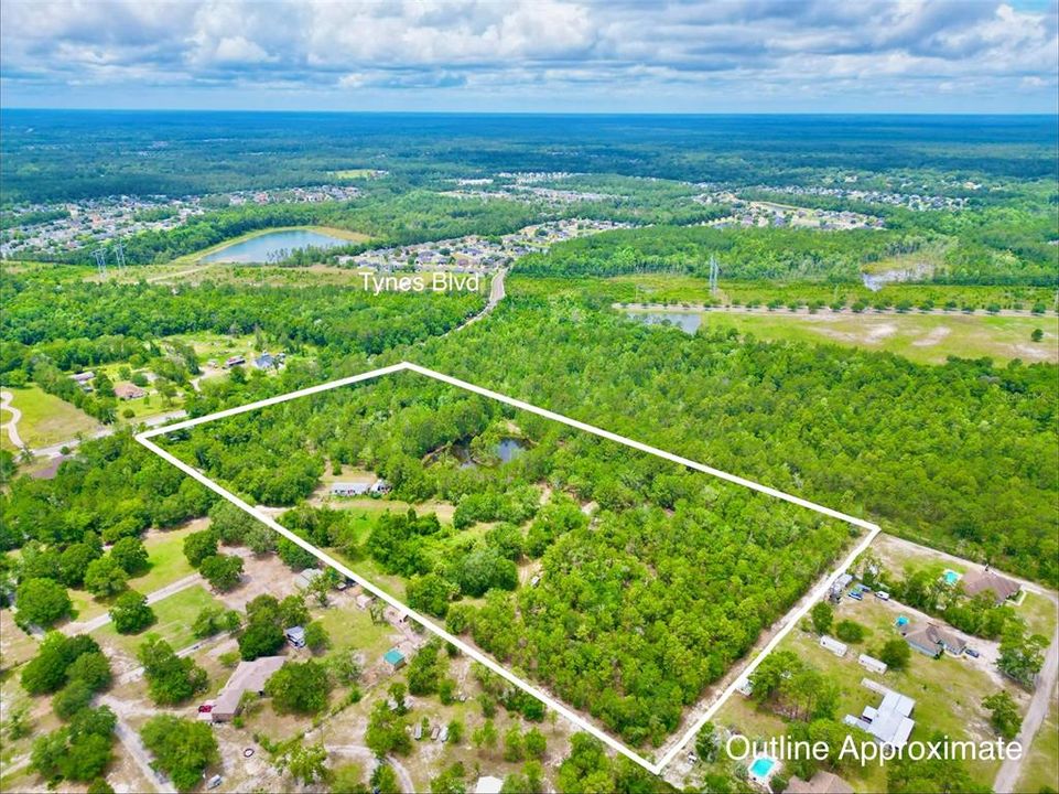 For Sale: $3,800,000 (20.33 acres)