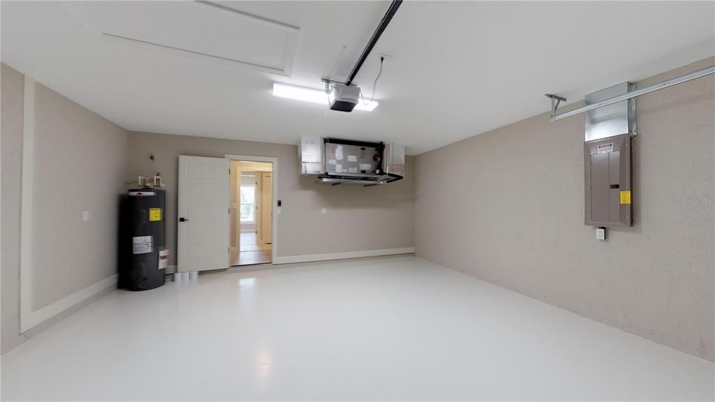 For Sale: $329,000 (3 beds, 2 baths, 1693 Square Feet)