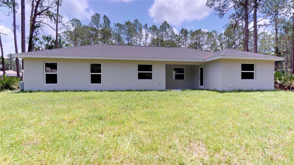 For Sale: $329,000 (3 beds, 2 baths, 1693 Square Feet)