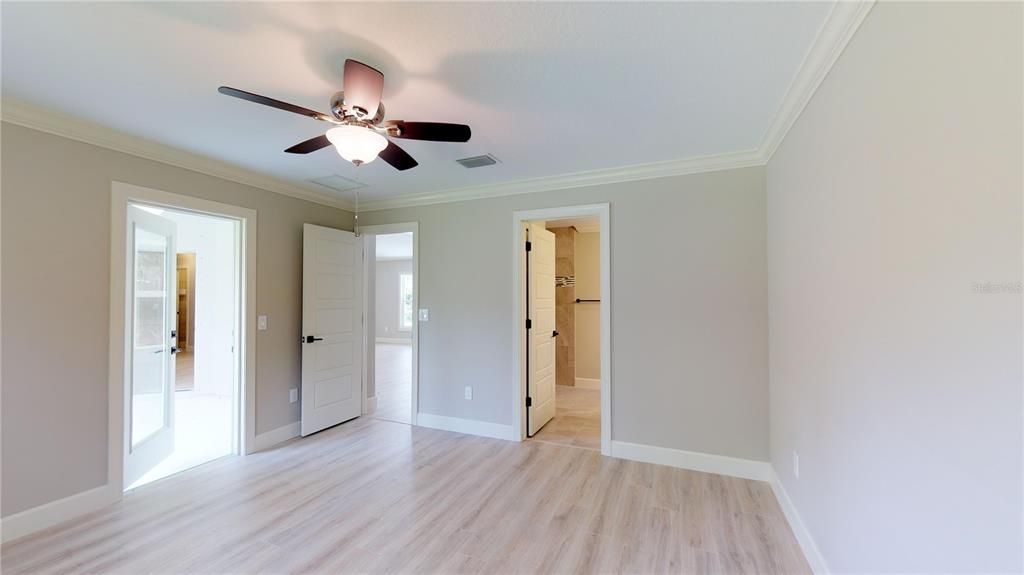For Sale: $329,000 (3 beds, 2 baths, 1693 Square Feet)
