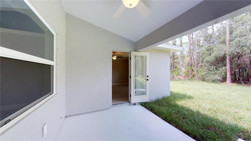 For Sale: $329,000 (3 beds, 2 baths, 1693 Square Feet)