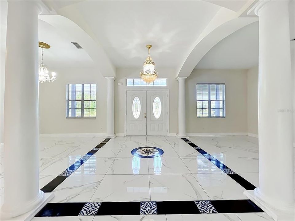 For Sale: $1,210,000 (6 beds, 4 baths, 5440 Square Feet)