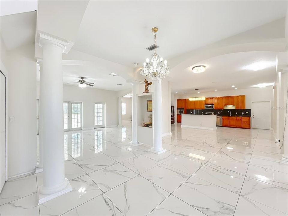 For Sale: $1,210,000 (6 beds, 4 baths, 5440 Square Feet)