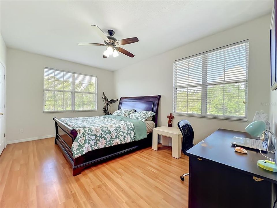 For Sale: $1,210,000 (6 beds, 4 baths, 5440 Square Feet)